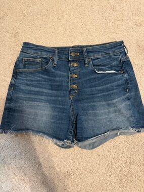 Universal Thread high rise Button-Front Denim Shorts